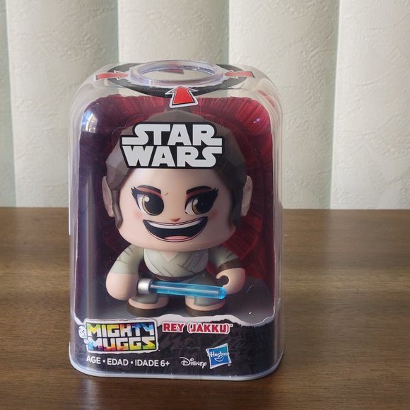 Star Wars MIGHTY MUGGS Rey (Jakku) 4-inch Action Figures 2017 NEW - Picture 2 of 9